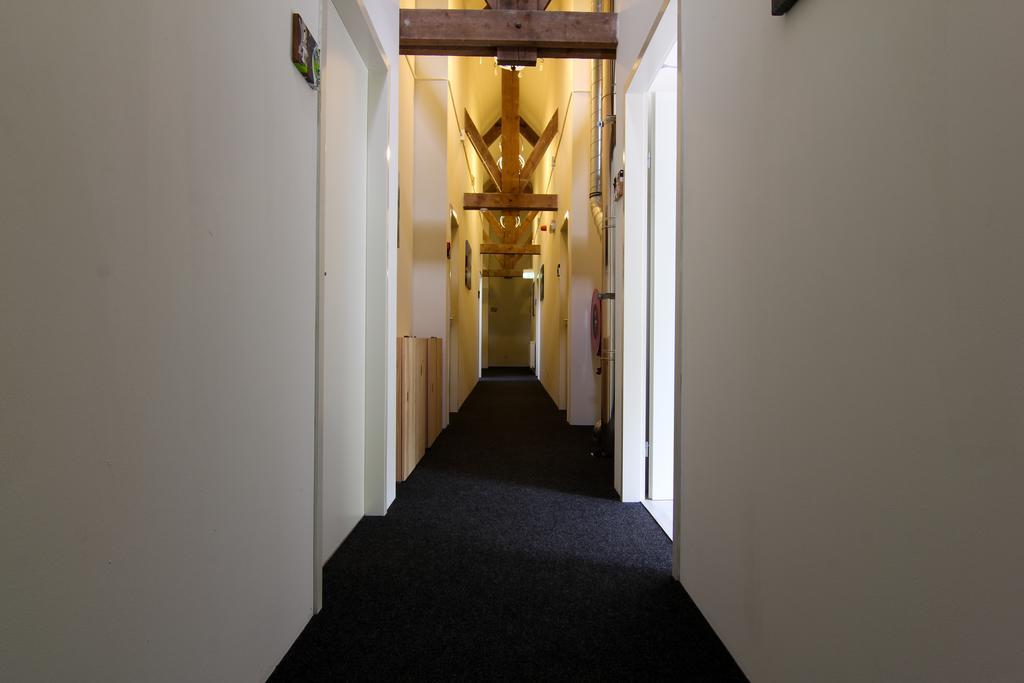 D'N Twist Overloon Quarto foto